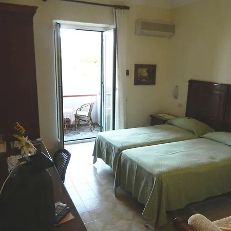 Hotell Il Fortino Sant'Angelo (Isola d'Ischia)